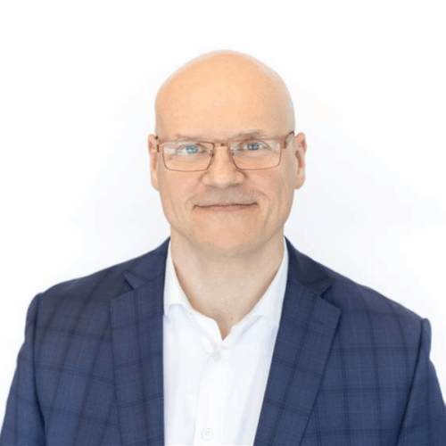 EMIN SMAJIC Director, Customer Support at Portfolio+