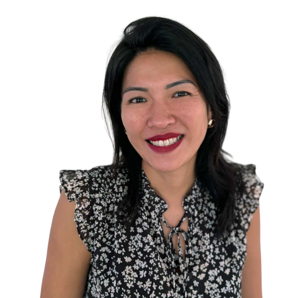 Headshot of Veruska Mano Head of Professional Services