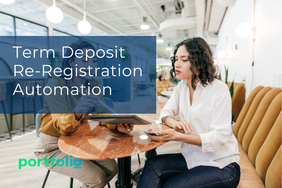 Women talking about Term Deposit on tablet